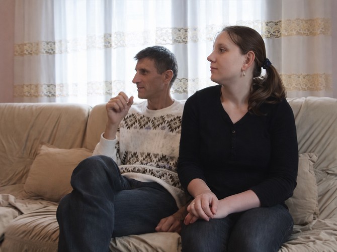 Slađan je oženio 20 godina mlađu Albanku, a njihov brak već godinama izaziva reakcije
