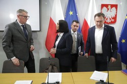 Pierwsze posiedzenie komisji śledczej ds. Pegasusa. Posłowie złożyli wnioski dowodowe m.in. do KPRM, sądów i Citizen Lab