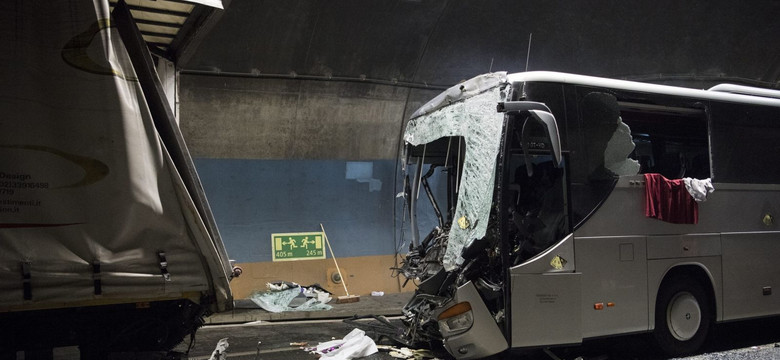 Wypadek na autostradzie w Szwajcarii. Nie żyje pasażerka polskiego autokaru