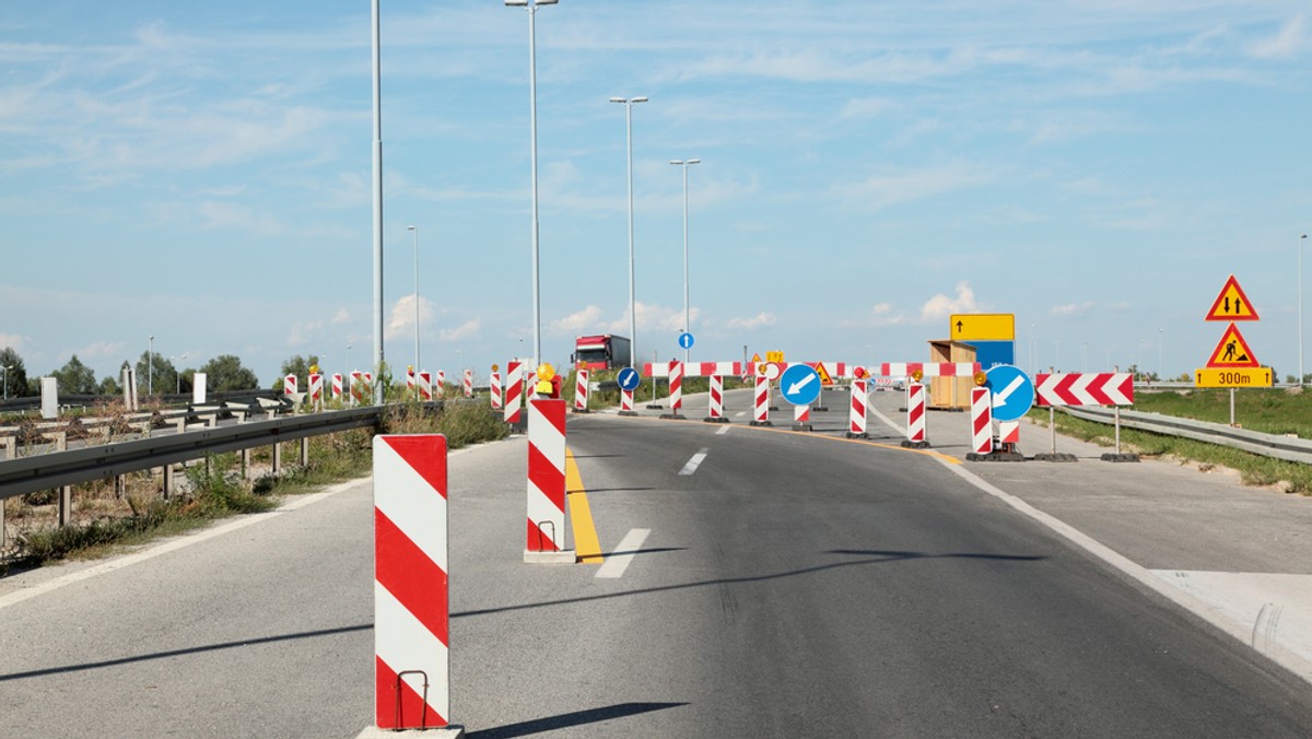 Kilkanaście remontów dróg i chodników planuje w tym miesiącu przeprowadzić Zarząd Infrastruktury Komunalnej i Transportowej. Część z prac już się rozpoczęła. Reszta ruszy niebawem.