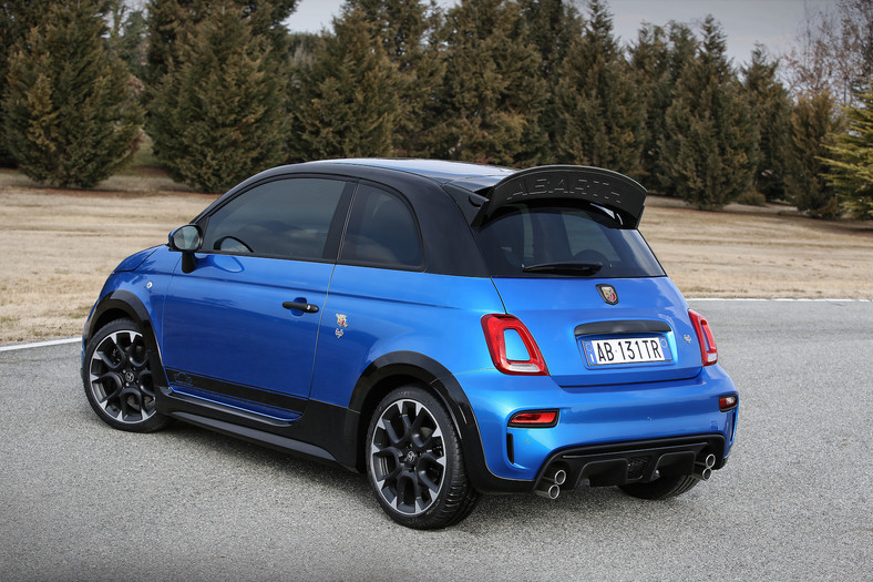 Abarth 695 Tributo 131