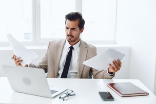 Co powinien zrobić indywidualny przedsiębiorca, by wystawiać faktury w KSeF?