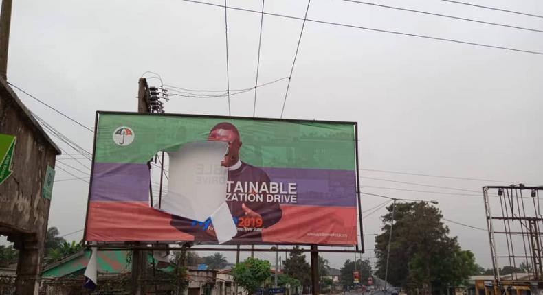 Police warn PDP, APC members against billboard destruction