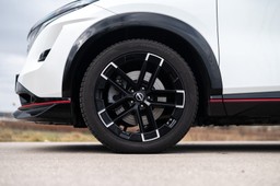 oto najmocniejszy nissan. cena 45 tys. w dół