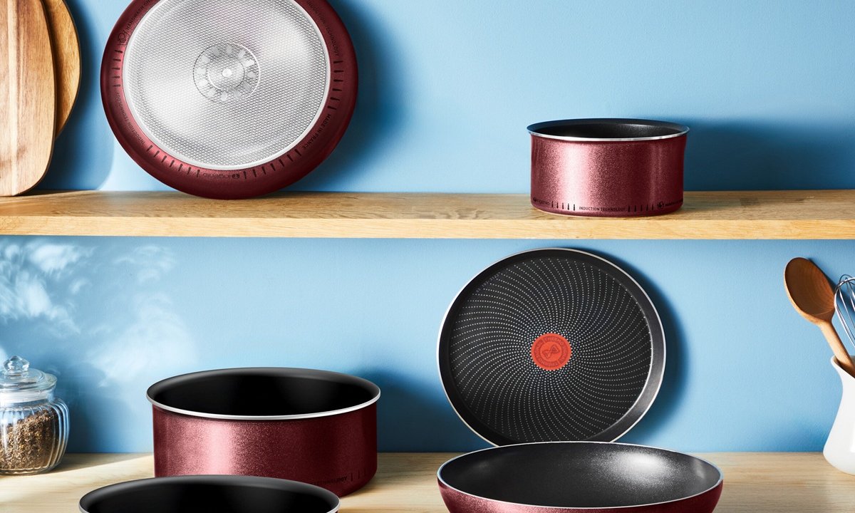 Te patelnie z odpinaną rączką zmieszczą się choćby w lodówce! Lekkie, wytrzymałe, nie przypalają jedzenia