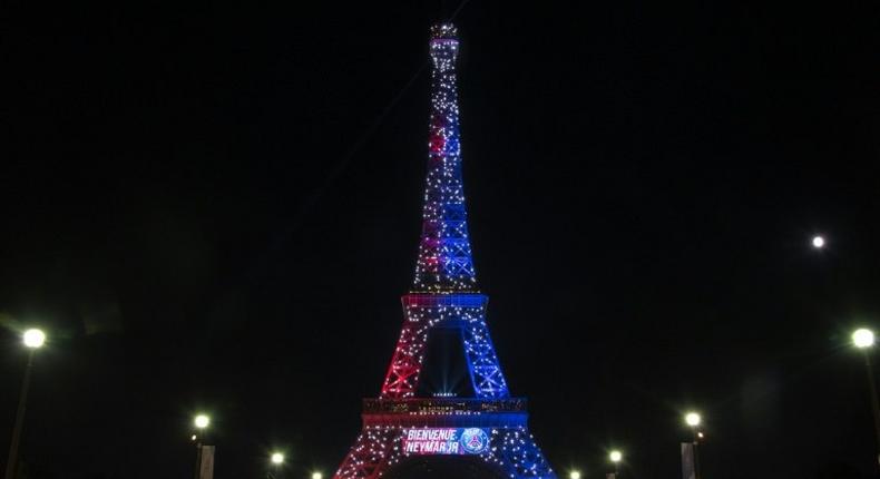 At the time of the incident the tower was lit up with the team colours of Paris Saint-Germain