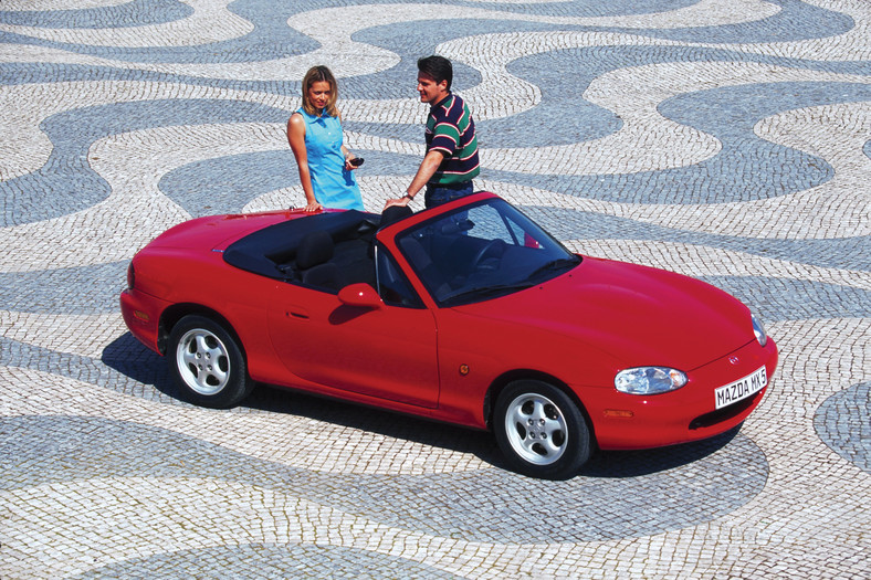 Mazda MX-5 II gen