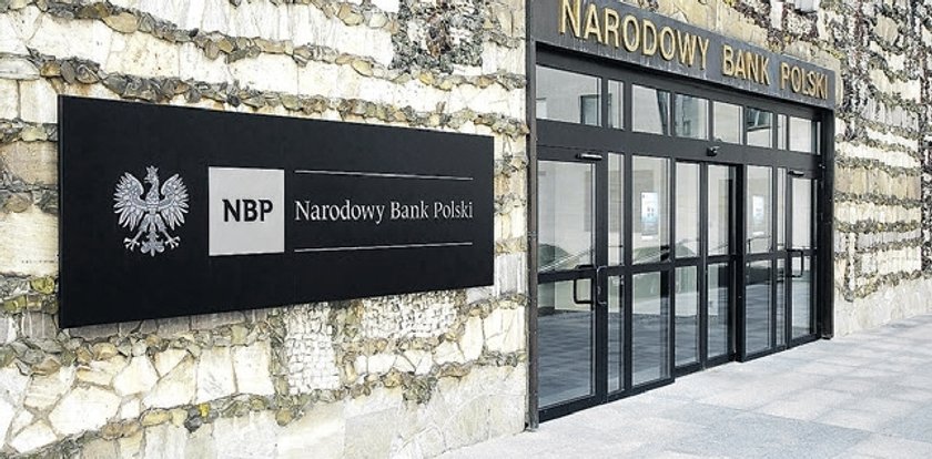 NBP pożyczył pół miliarda złotych na lewe papiery!