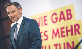 Christian Lindner - liberał, który może zostać ministrem finansów w rządzie Olafa Scholza
