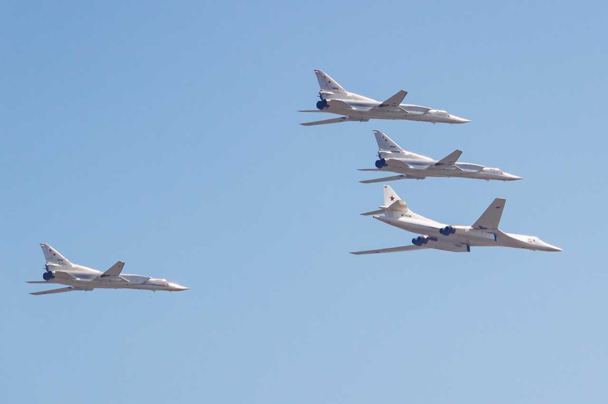 Rosyjskie bombowce Tu-160M