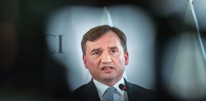 100 tys. zł za głowę Ziobry! Tak komentuje to sam minister