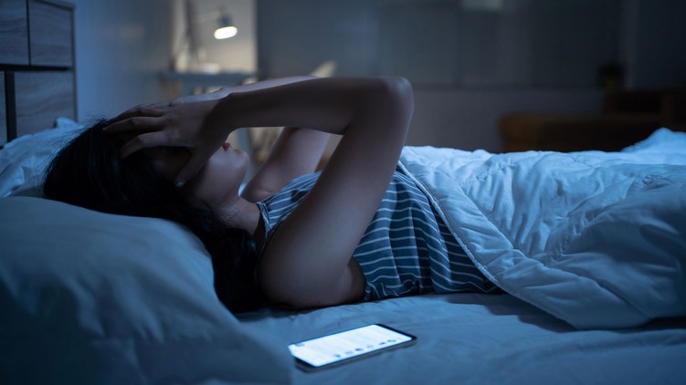 alváshiány alvászavar tápanyag kalcium vitaminok