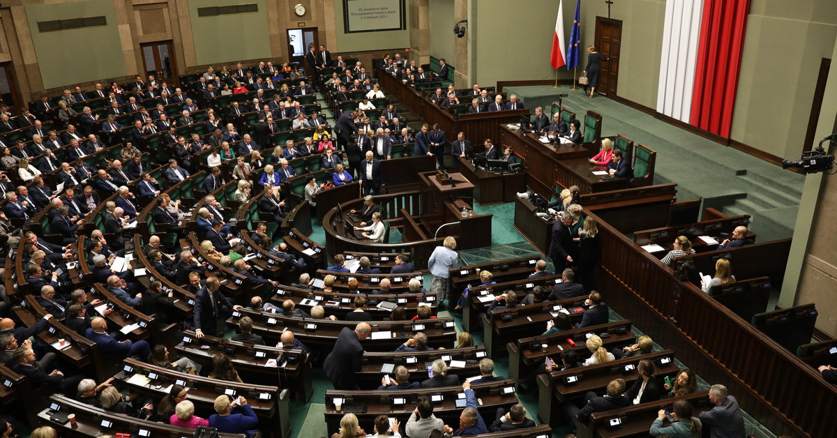 Lex Czarnek 2.0. Sejm zdecydował - Wiadomości - Onet