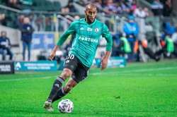 Kante odchodzi z Legii. Mistrz Polski ściąga dwóch napastników