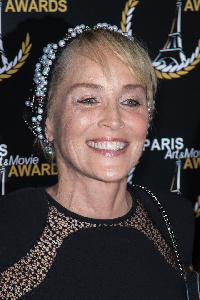 Sharon Stone podczas Paris Art and Movie Awards