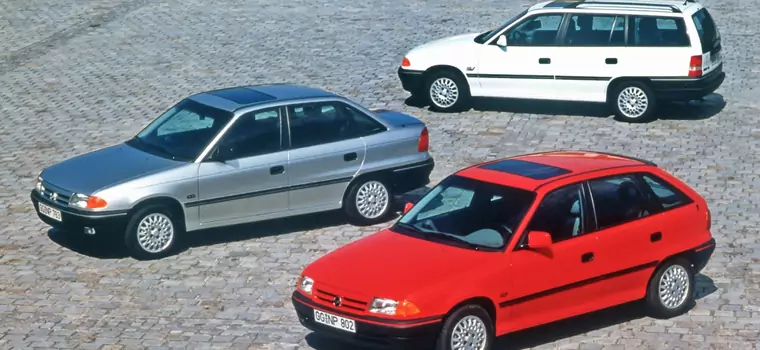 Opel Astra F ma już 30 lat. To dobrze znany model w Polsce