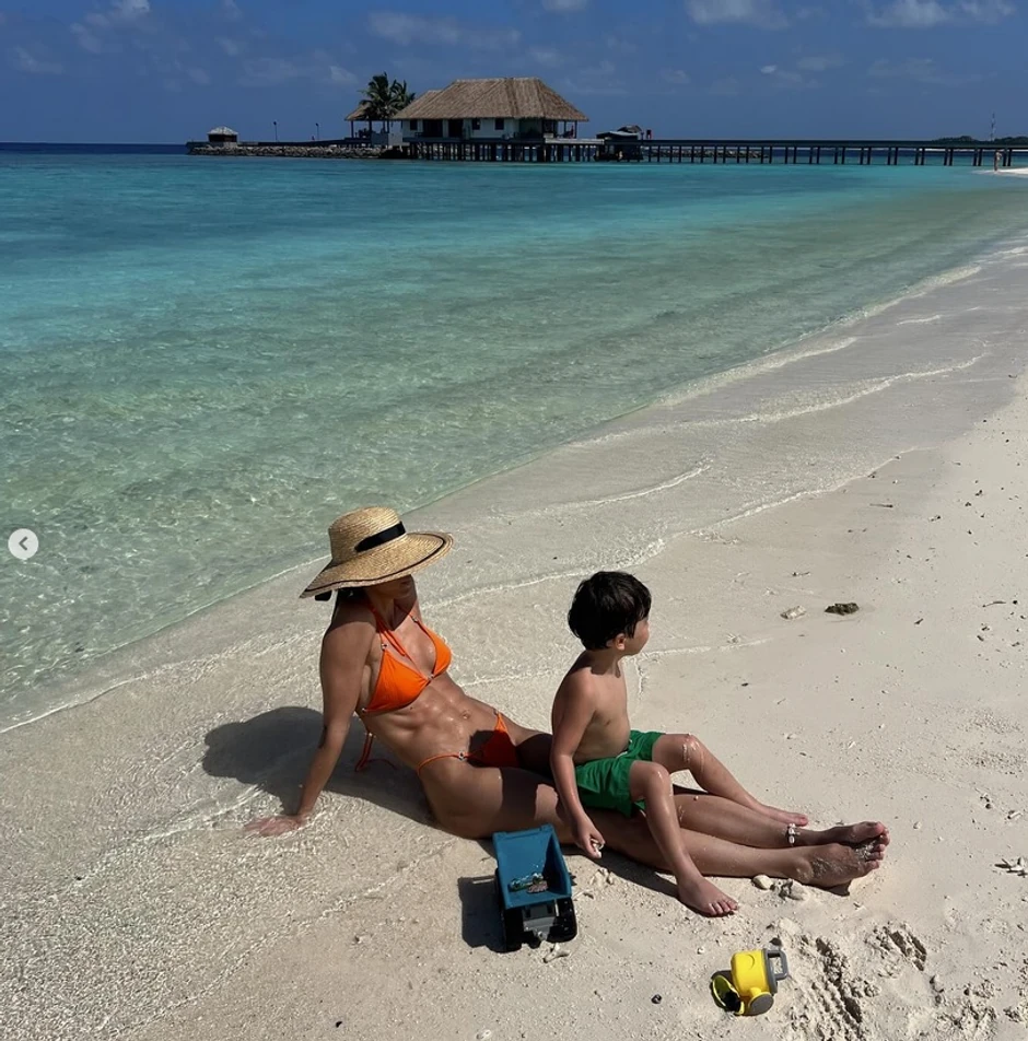 Jelisaveta Orašanin sa snimom Bogdanom