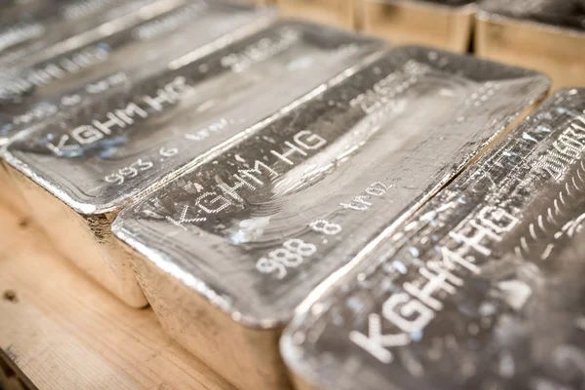 Srebro z przepisami jak miedź. Ministerstwo finansów zmienia opodatkowanie