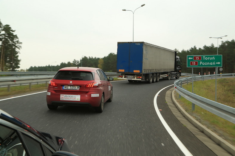 Peugeot 308: test 25 tys. km non stop