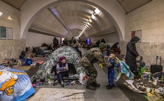 Wojsko rosyjskie koncentruje się na okrążeniu Kijowa