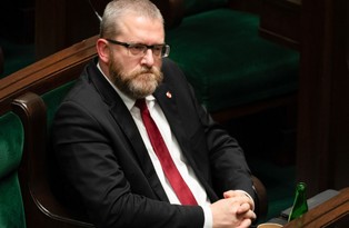 Prokurator Krajowy chce uchylić immunitet Grzegorzowi Braunowi