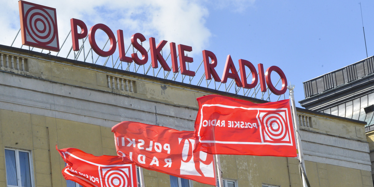 Polskie Radio reklamuje esbeków!