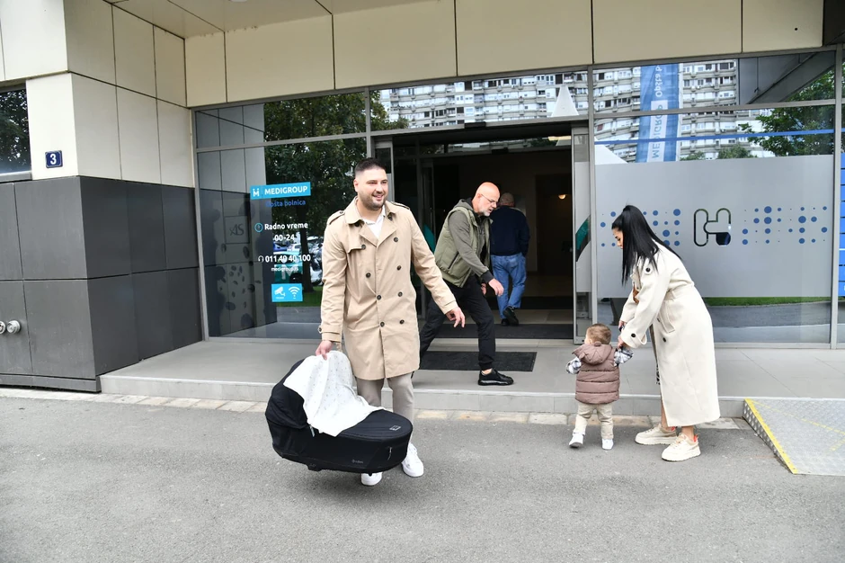 Ljuba Perućica, Katarina Kolozeus porodilište