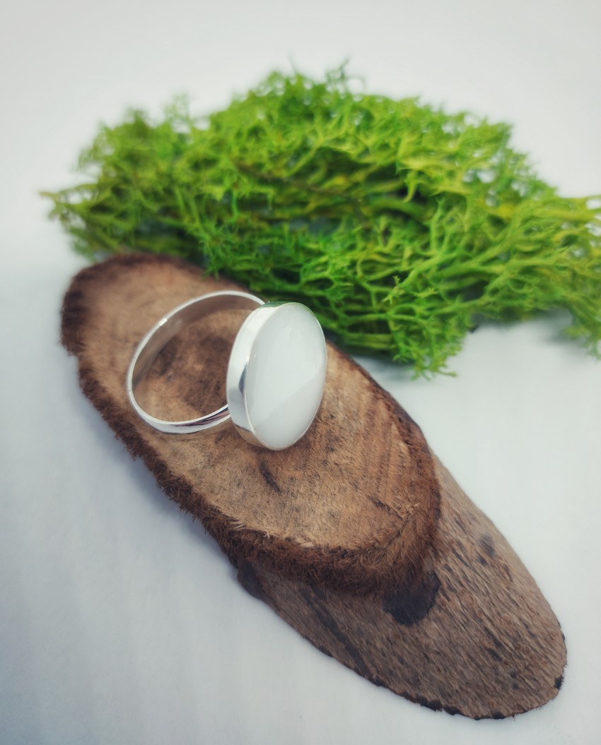 Žaklina Vigi Žoldoš, nakit od majčinog mleka