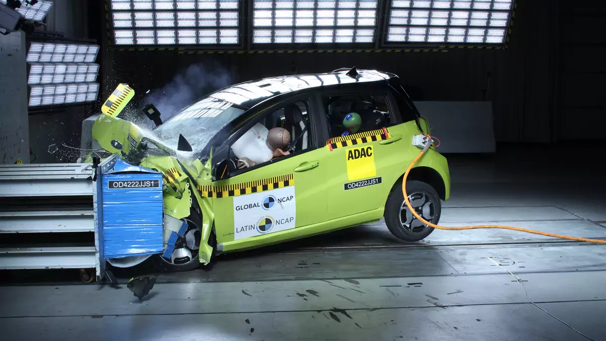 Crash-test: JAC E-JS1 / E10x / E-S1