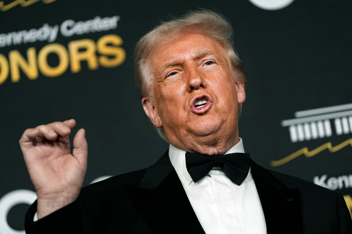 Donald Trump wkracza w dużą transakcję. Sprawa dotyczy właściciela TVN