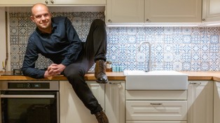 Szabłowski: Jak się karmi, to się rządzi [WYWIAD]