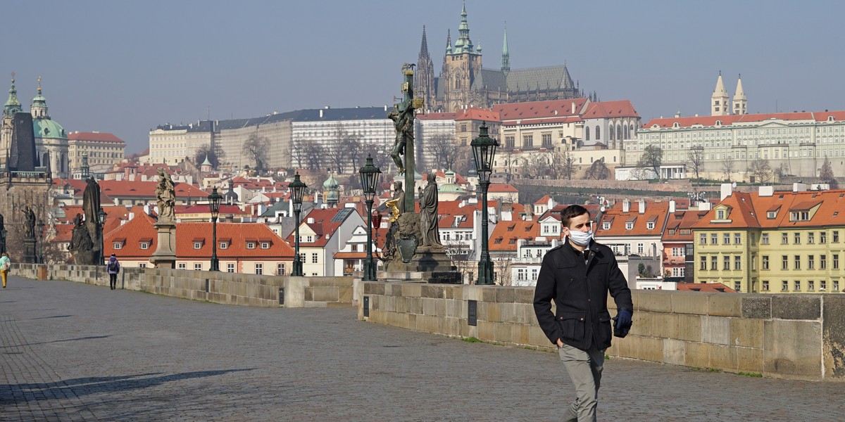 Bank Czech jest zaniepokojony szybkim wzrostem cen i rosnącymi żądaniami płacowymi, które grożą utrwaleniem wysokiej inflacji.