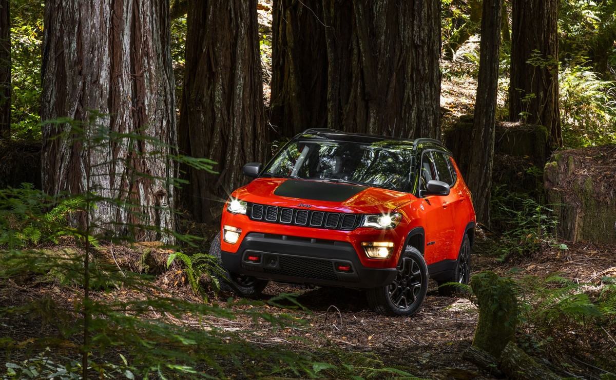 Jeep compass, czyli nowy SUV ujawniony. Na celowniku volkswagen tiguan. Cena? [Pierwsze ZDJĘCIA]