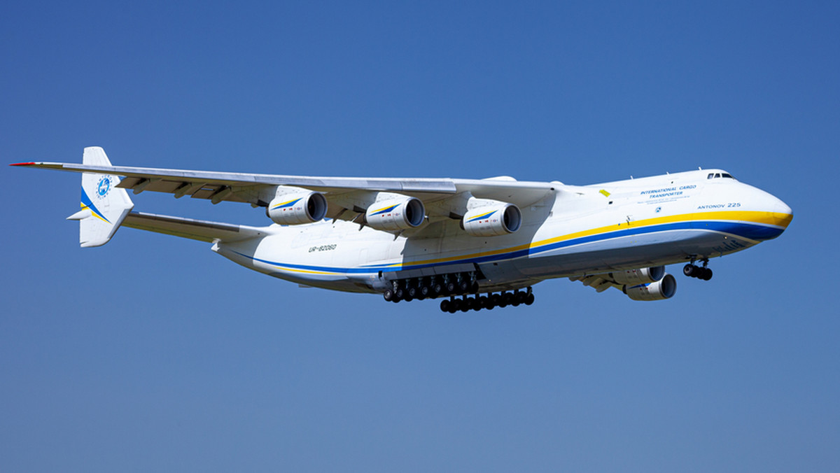  Samolot-gigant An-225 poleciał w pierwszy od 10 miesięcy rejs