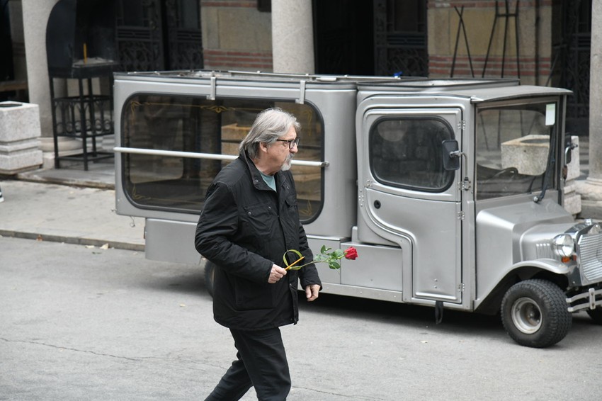 Novo groblje kremacija Zdravko Šotra