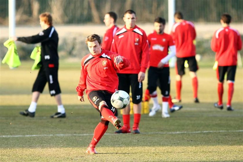 Obcy podglądali trening Widzewa