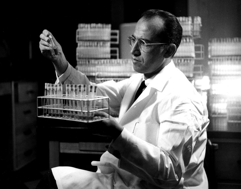 Dr Jonas Salk