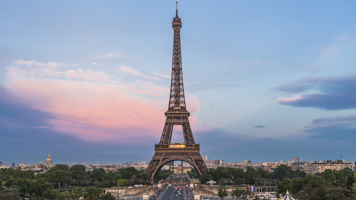 Nie Gustav Eiffel był jej pomysłodawcą. Słynna paryska wieża obchodzi 135 urodziny
