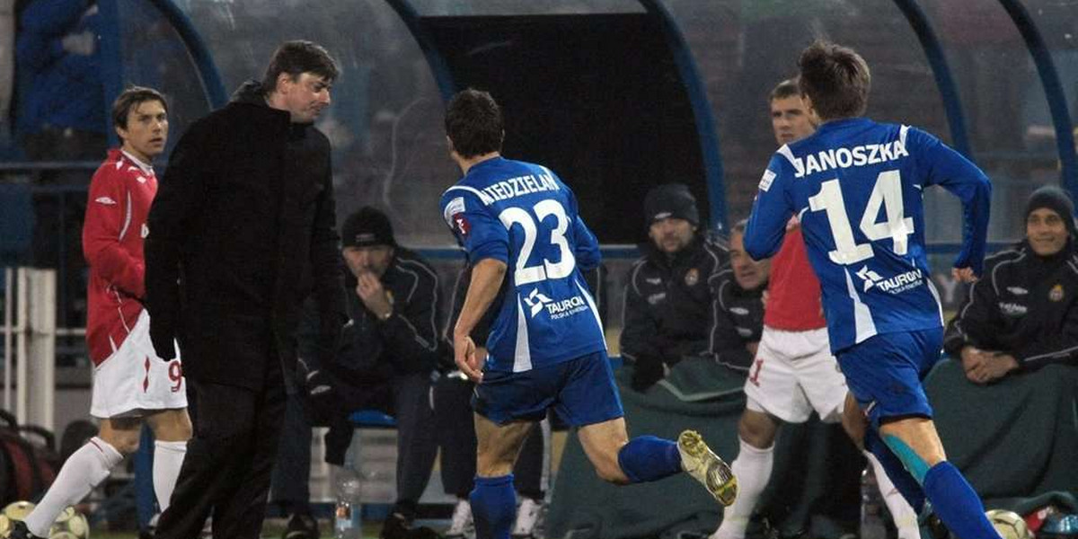 Bramkarz Wisły Kraków cieszył się po golu dla Ruchu Chorzów