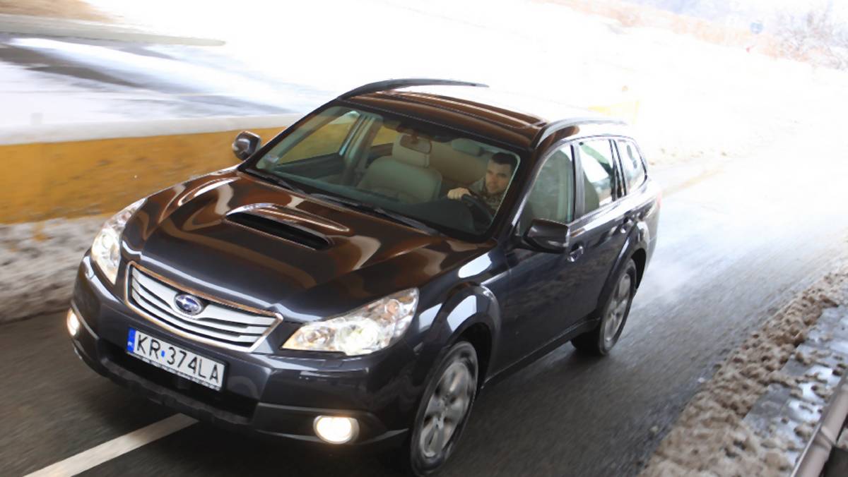 Subaru Outback 2.0D: Bezpieczny olbrzym