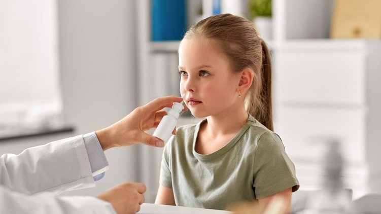 Oltás tű nélkül orron át adható influenza elleni vakcina gyerek