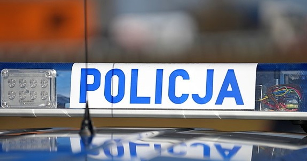 Znaleziono ciała na Targówku, mężczyzna zabarykadował się w budynku