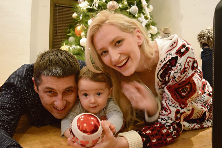 Radost: Tata Bojan, Bogdan i mama Lena Tica