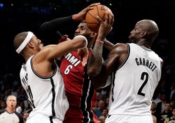 Liga NBA: Pierwsza porażka San Antonio Spurs. Miami Heat blisko finału