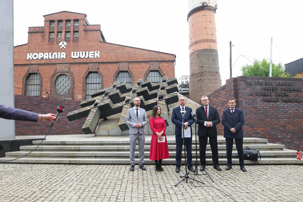 europoseł Grzegorz Braun stracił immunitet