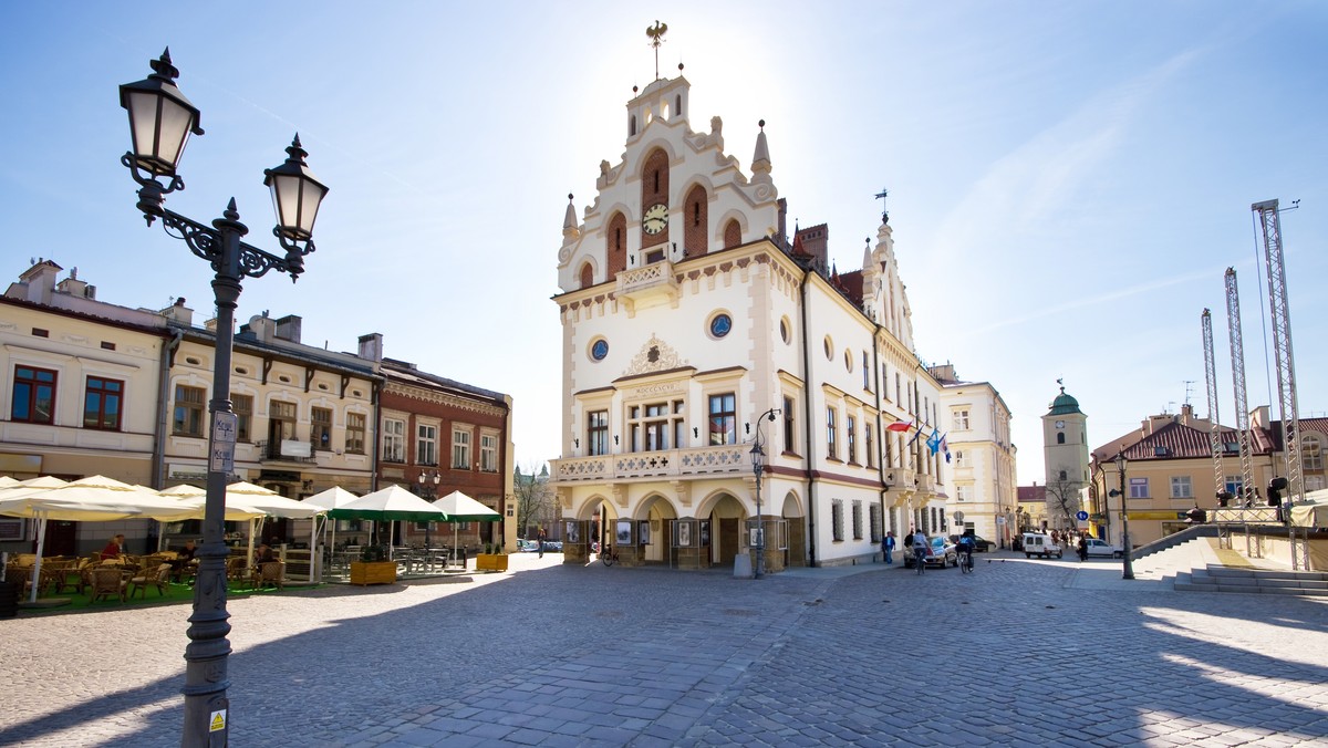 W piątek przed Podkarpackim Urzędem Wojewódzkim odbędzie się manifestacja mieszkańców gminy Krasne, którzy chcą przyłączenia do Rzeszowa. Uważają, że nikt nie pytał ich o zdanie, a radni podjęli decyzję na podstawie konsultacji z 2016 roku.