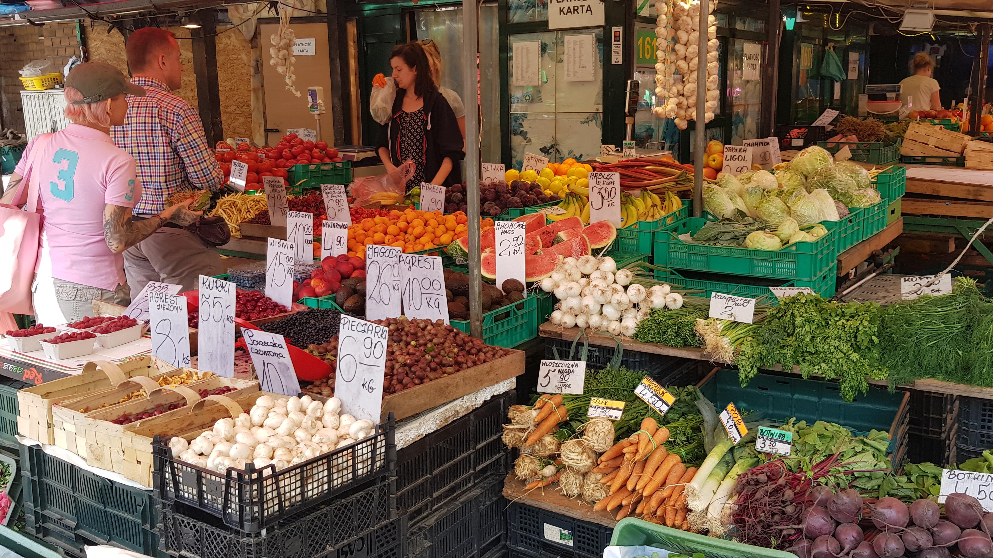 Ceny warzyw i owoców. Ile kosztują produkty na targowiskach - Wiadomości
