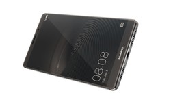 Huawei Mate 8, czyli rozsądny gigant [TESTUJEMY]