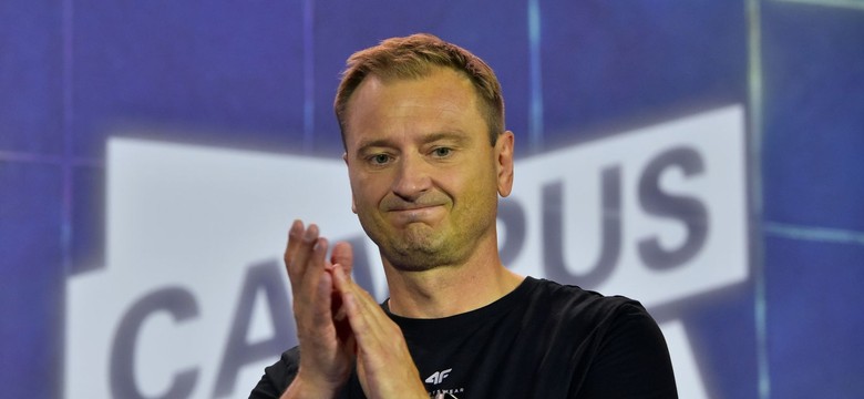 Nitras: Jeśli polska szkoła jest dobra, to dlaczego dzieci pisowców chodzą do prywatnych szkół?