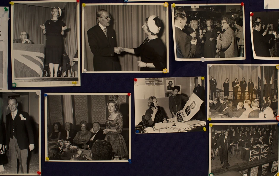 Fotografije iz života Margaret Tačer u spomen sobi u sedištu njene Konzervativne stranke
